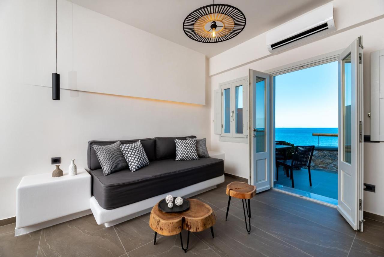 Neoma Luxury Suites カルテラドス エクステリア 写真