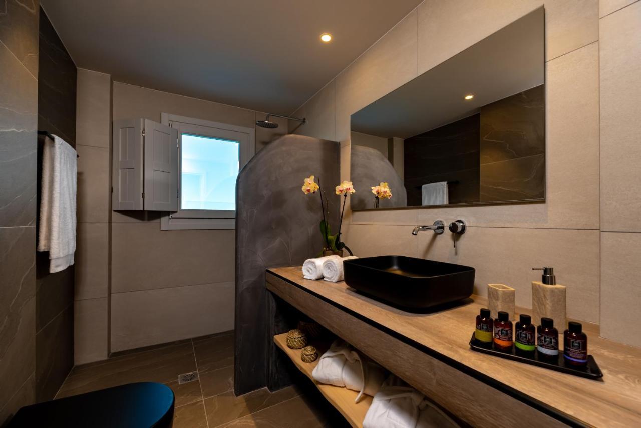 Neoma Luxury Suites カルテラドス エクステリア 写真