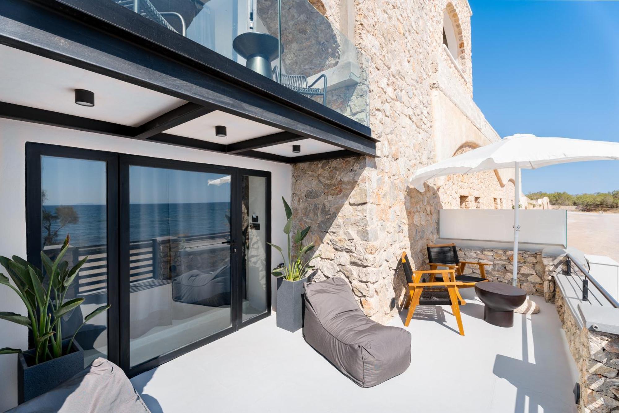 Neoma Luxury Suites カルテラドス エクステリア 写真